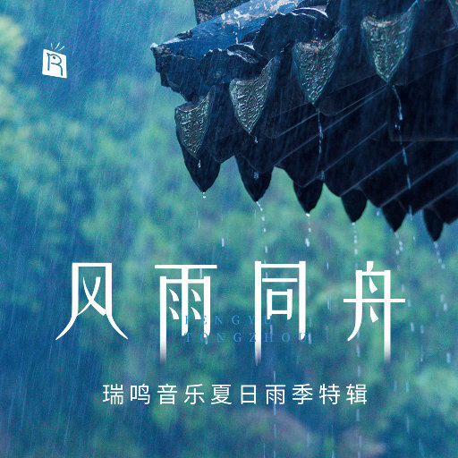 三个老屄撅着肥白的大屁股小说
